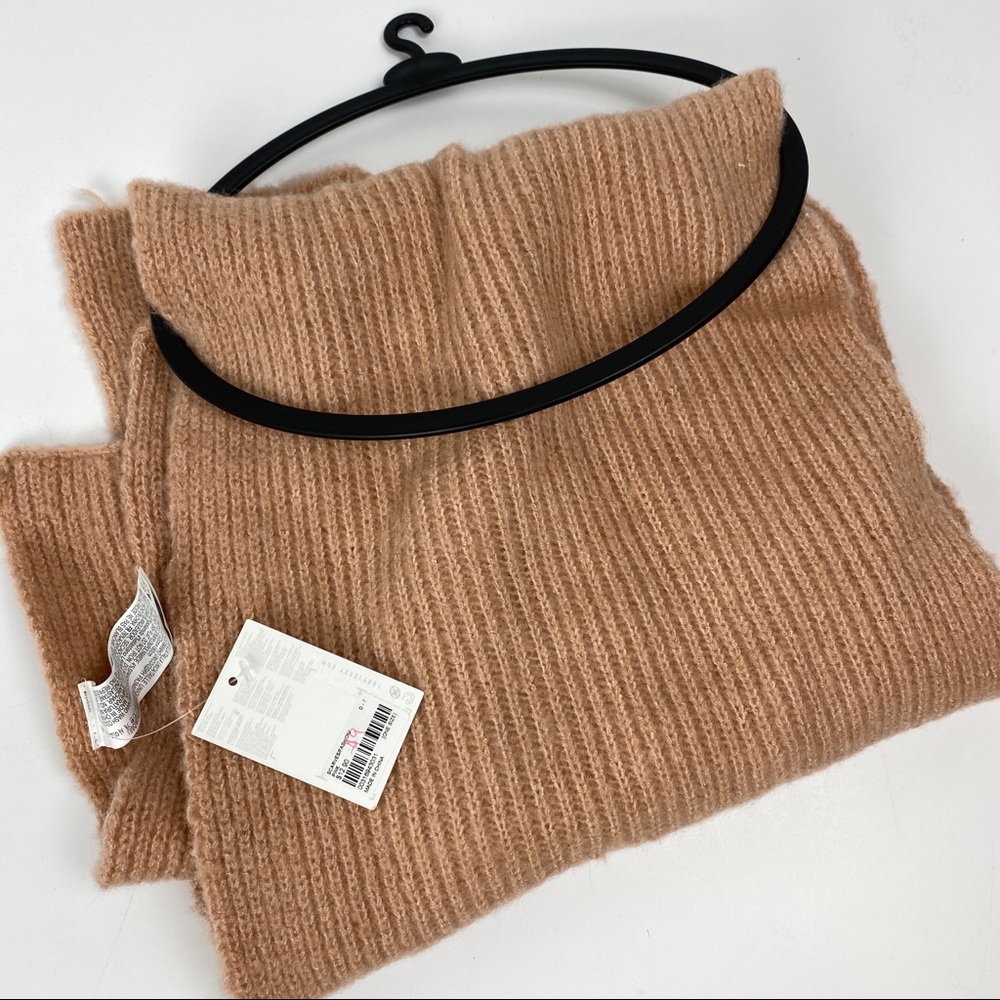 Pink Scarf NWT Forever 21